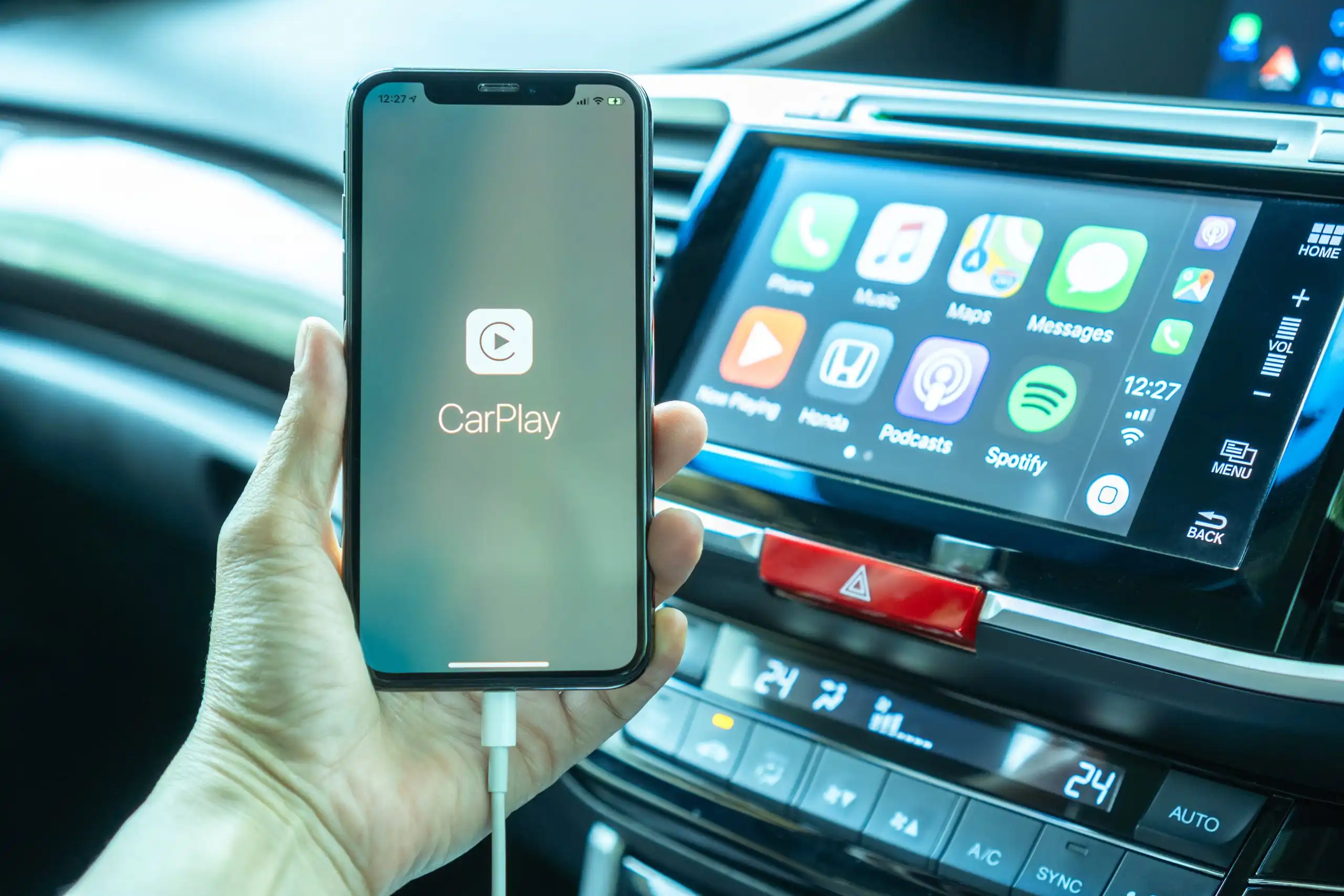 Apple CarPlay og Android Auto