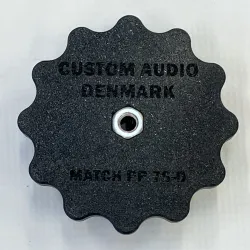 Fingerskrue til fastsp�nding af Match PP 7S-D hjulbr�ndssubwoofer