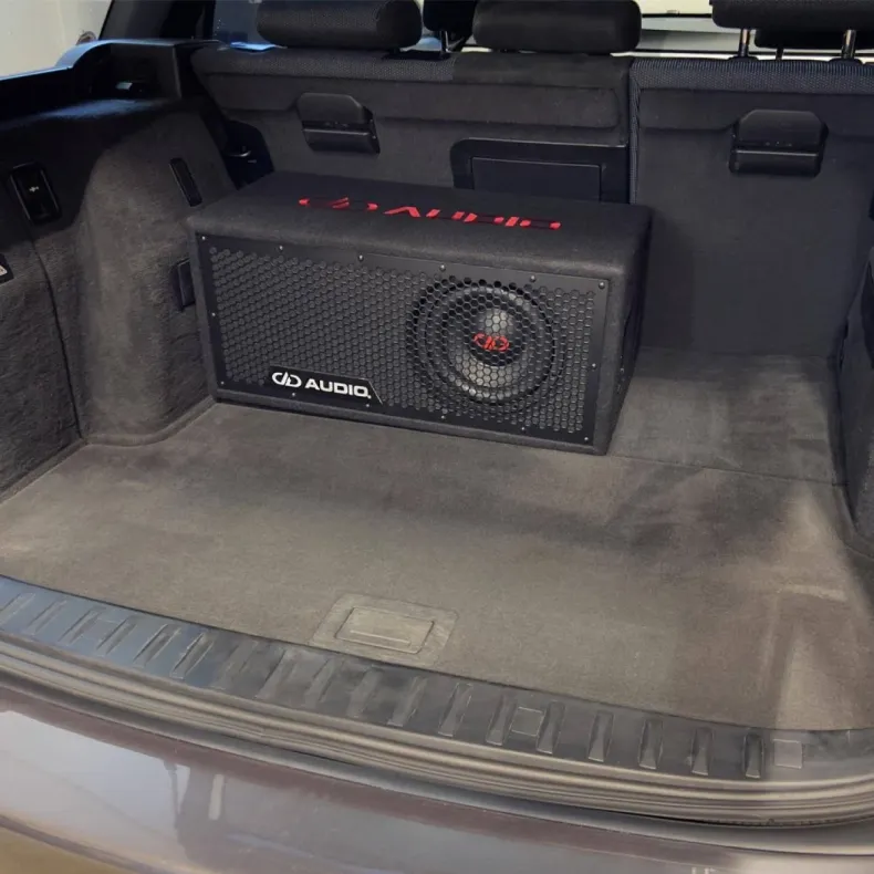 DD Audio LE-208.1A 8" Subwoofer til bil i kabinet