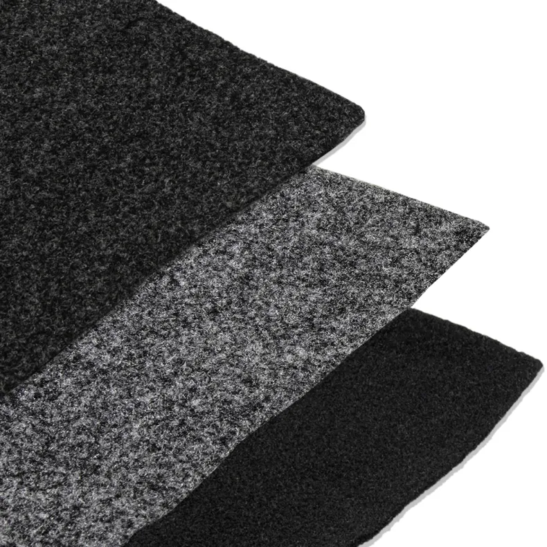 Filt til bekl�dning af kabinetter, paneler og hattehylder