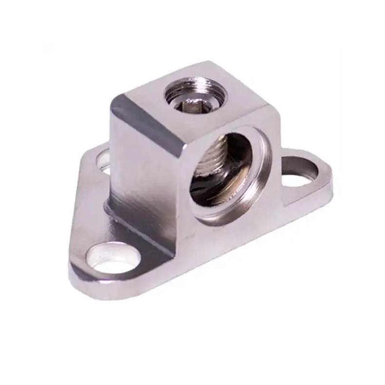 Stel terminal til 50mm2 kabel med 3 x 8mm monteringshuller