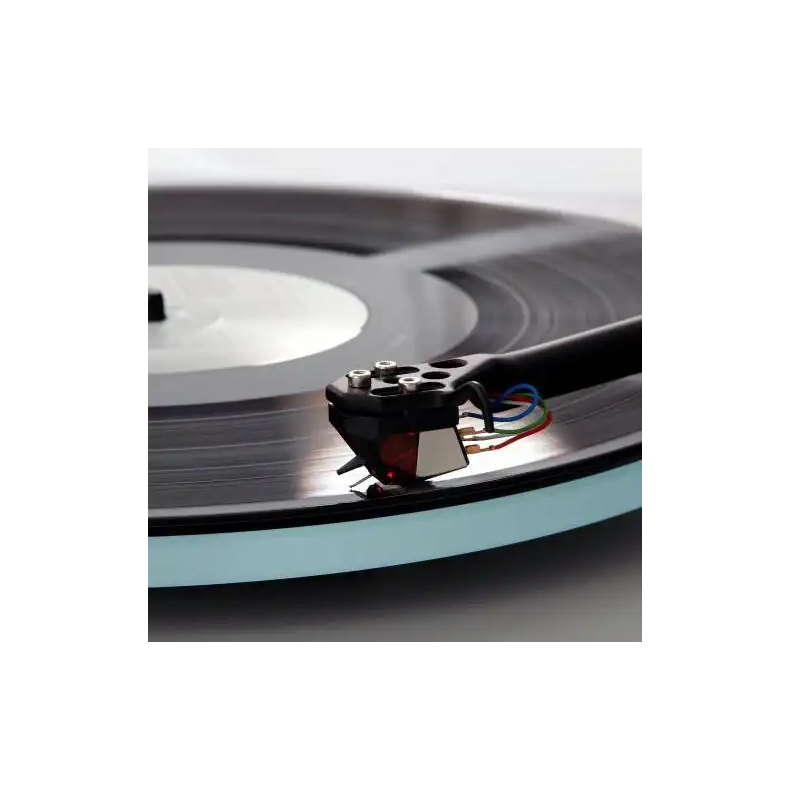 Rega Planar 2 hvid med Nd3 Pick-up