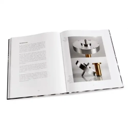 Rega: A Vibration Measuring Machine (bog 314 sider p� engelsk)/ l�s om Hi-Fi, pladespillerteknologi og Rega