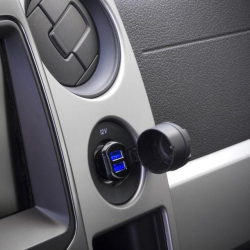 Scosche reVOLT Dual USB oplader til bil (2 USB) 12 Watt