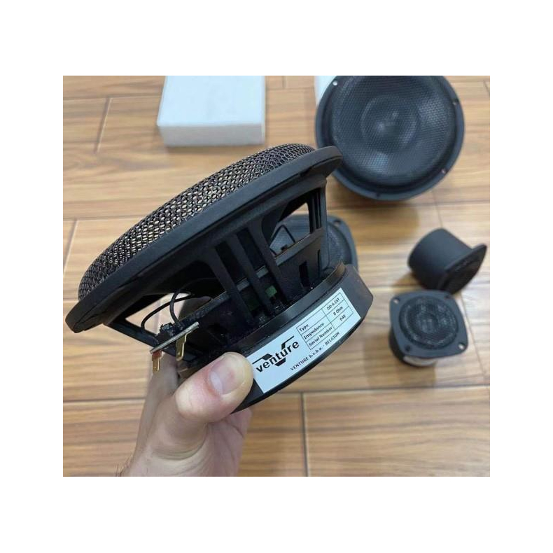 Venture Audio Nyt unikt brand kun hos Custom Audio!