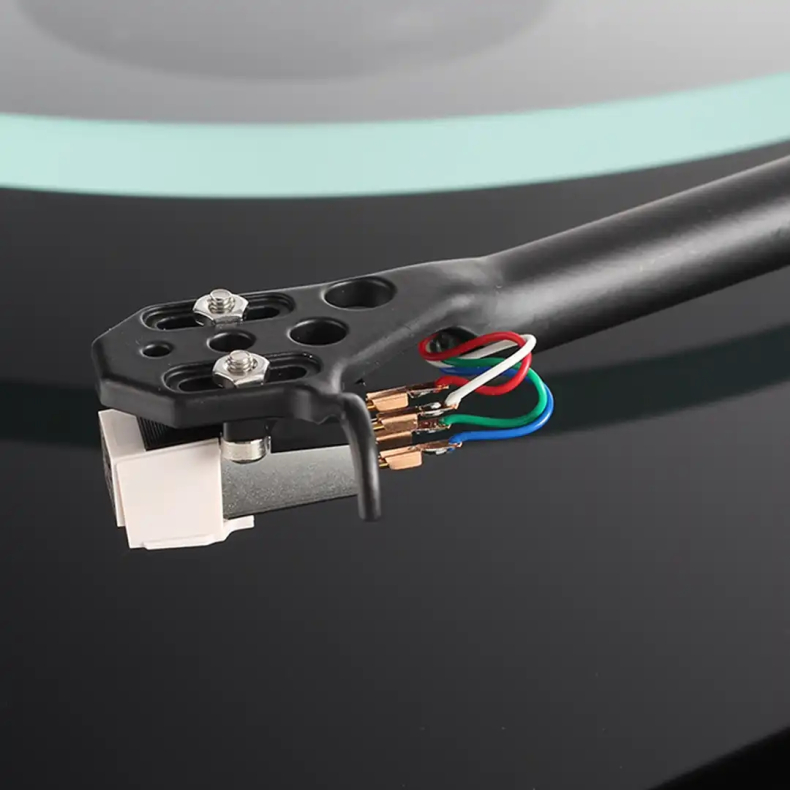 Rega Planar 2 sort med Carbon Pick-up