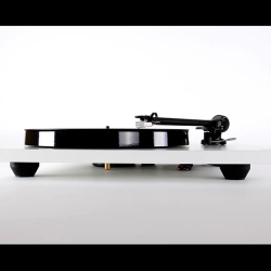 Rega Planar 1 hvid med Carbon Pick-up  