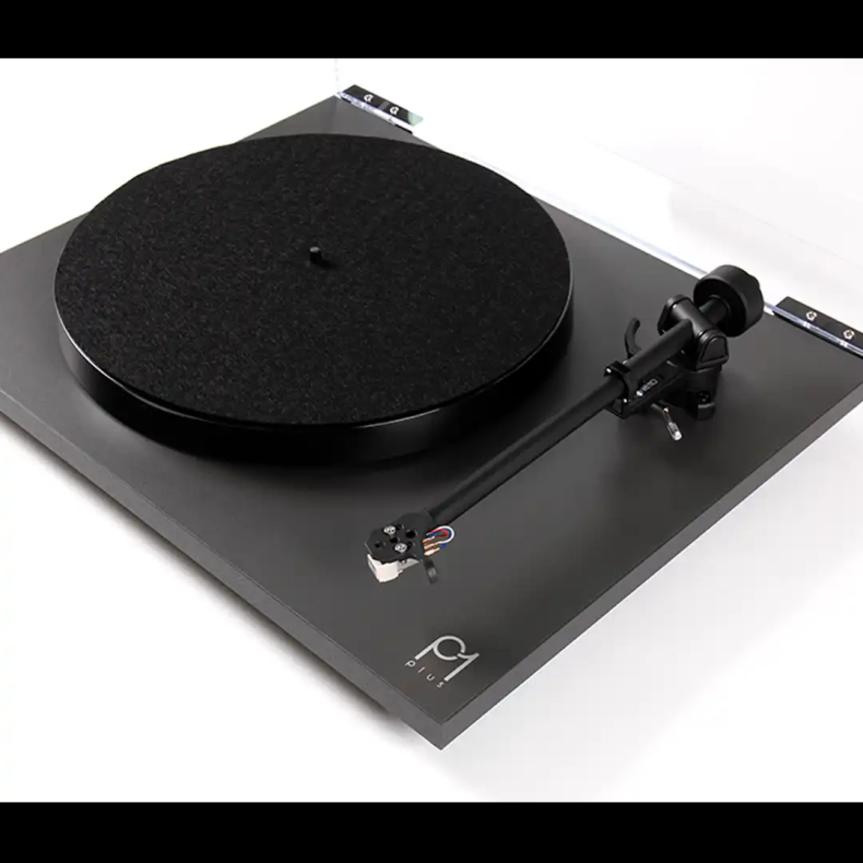 Rega Planar 1 PLUS (Med indbygget RIAA og Carbon Pick-up) sort