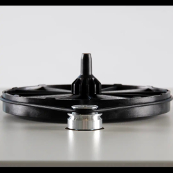 Rega Planar 1 PLUS (med indbygget RIAA og Carbon Pick-up) hvid 